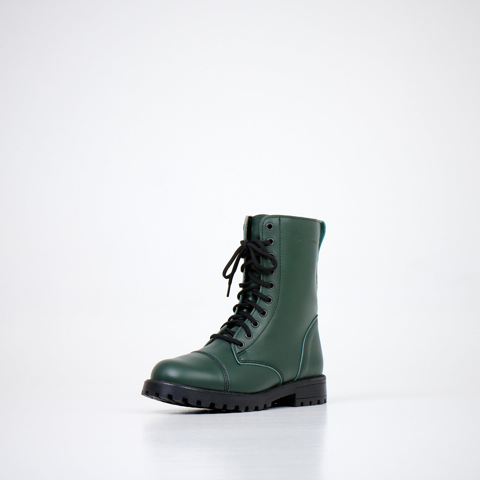 Metsän vihreät Samelin unisex nahkamaiharit, jotka ovat vettä hylkivää aitoa nahkaa.