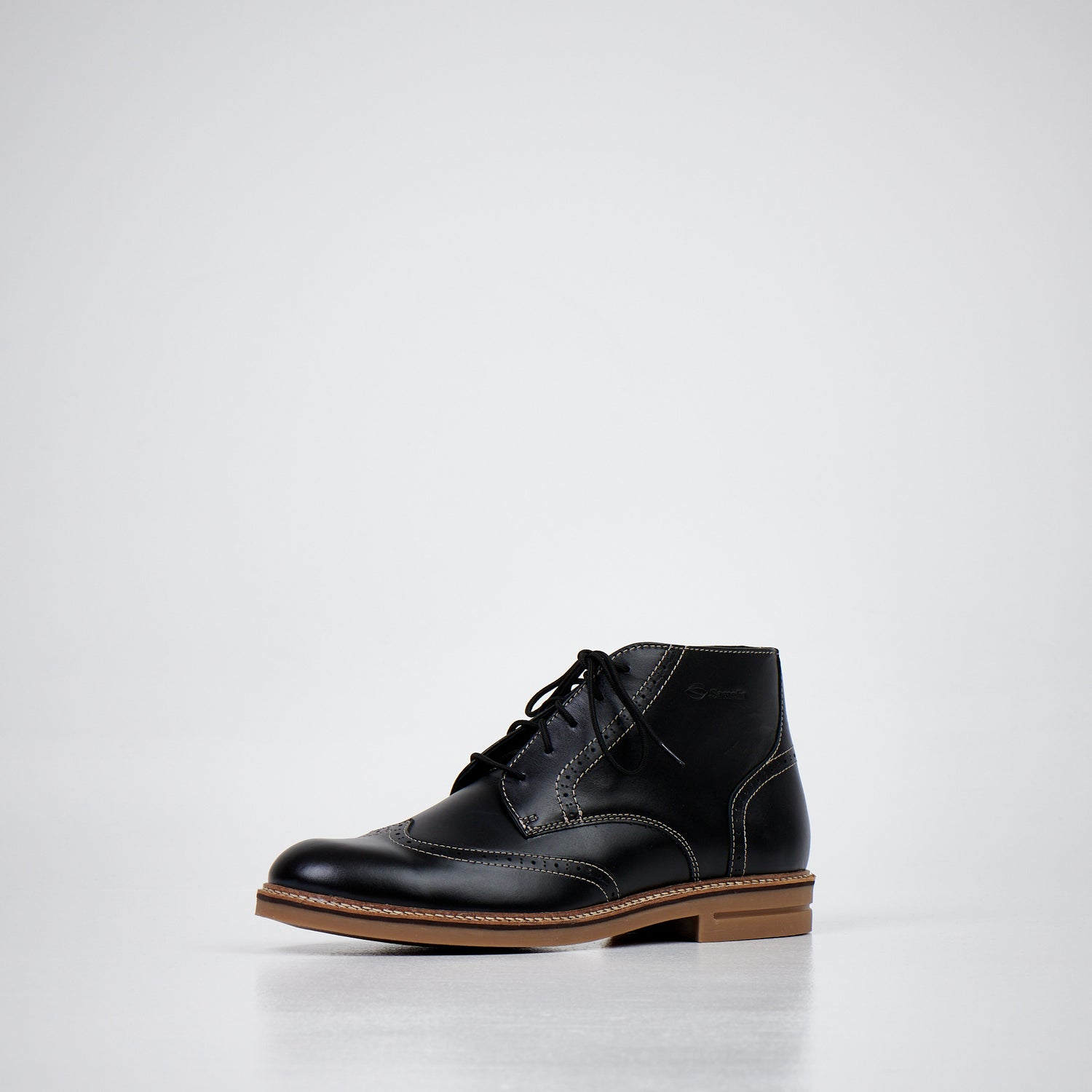 Mustat Samelin Ankle Boots nilkkurit, jotka on valmistettu luonnonnahasta.